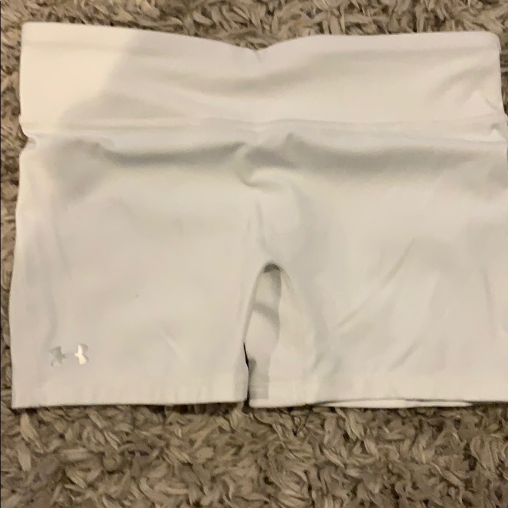 Size small under armour spandex